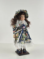 Posliinikoristenukke 42 cm – Promenade Collection