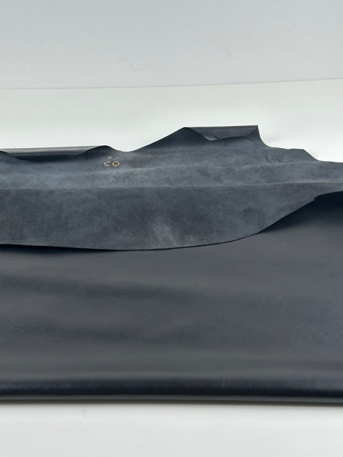 Aito lampaan nahka – Valencia Soft Lamb Black (1 vuota)
