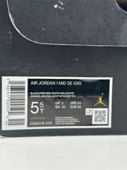 Air Jordan 1 Mid SE (GS) – Black / Fire Red / Malachite – EU 38