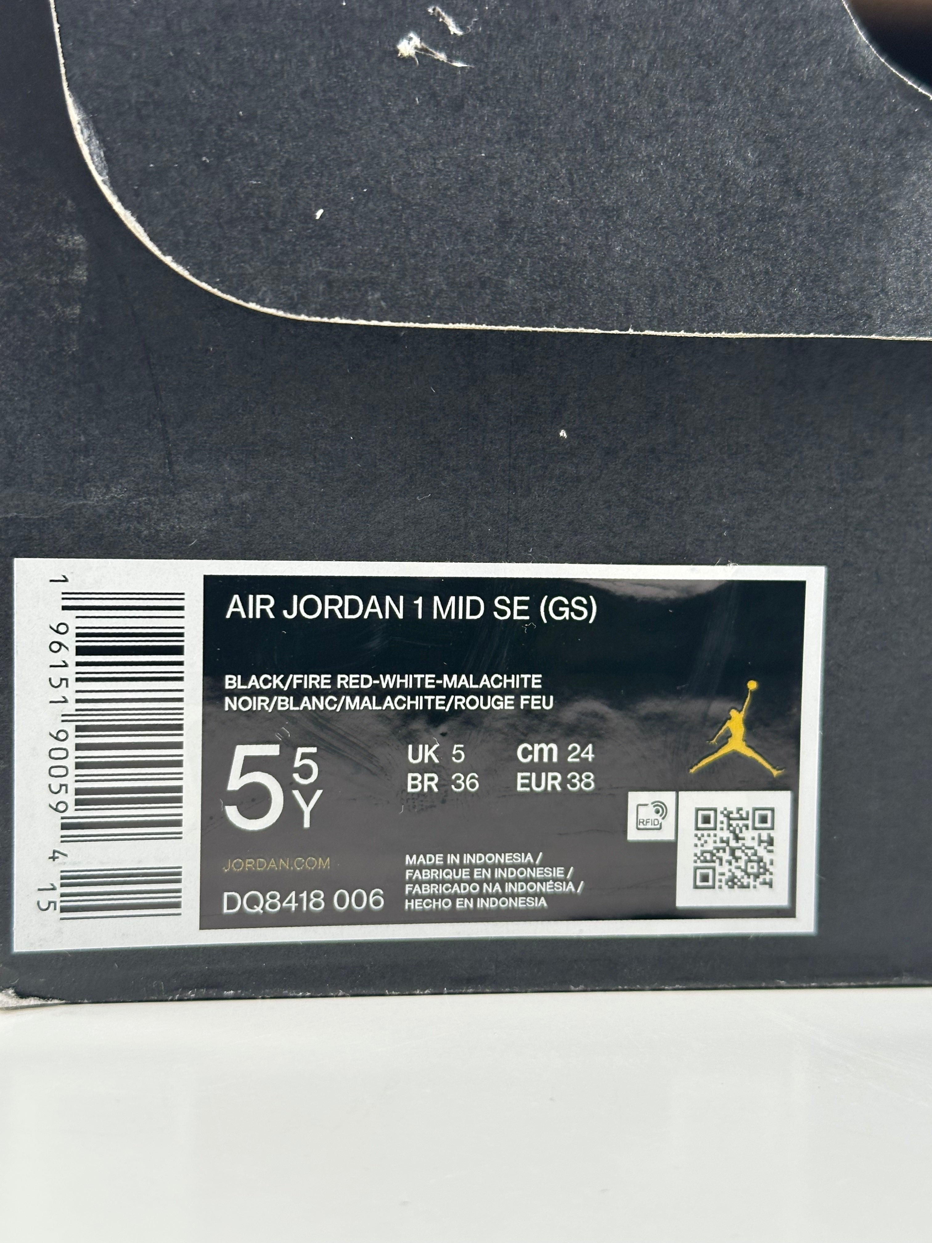 Air Jordan 1 Mid SE (GS) – Black / Fire Red / Malachite – EU 38