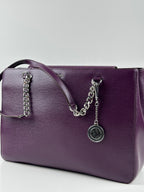 DKNY – luumunvioletti nahkainen käsilaukku