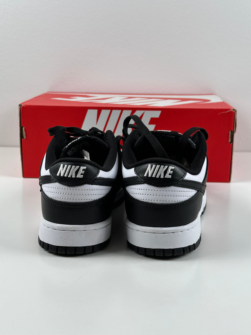 Nike Dunk Low Retro “White/Black”