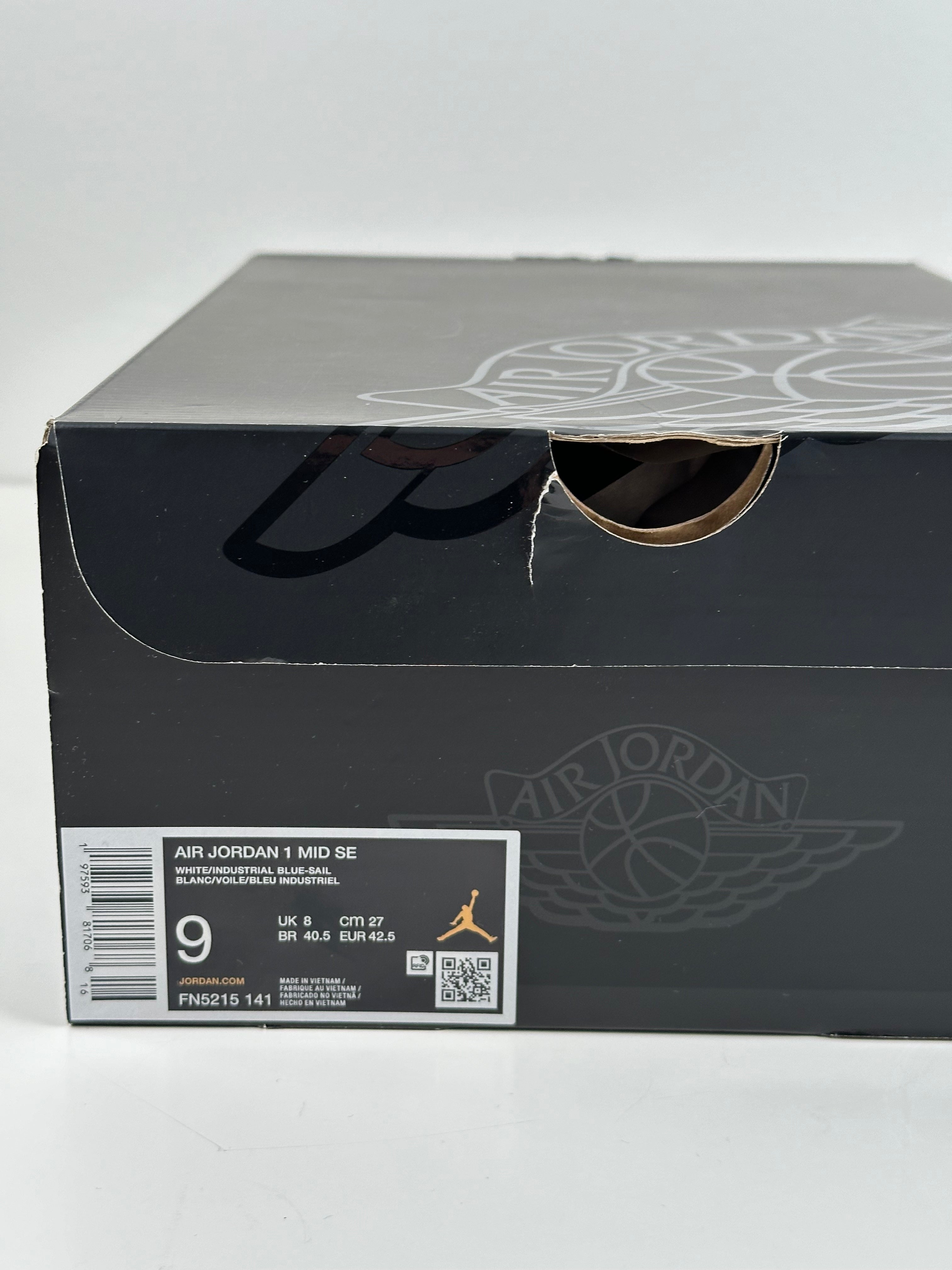 Air Jordan 1 Mid SE “Industrial Blue”