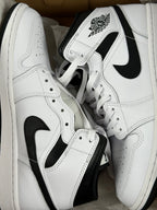 Air Jordan 1 Mid White/Black