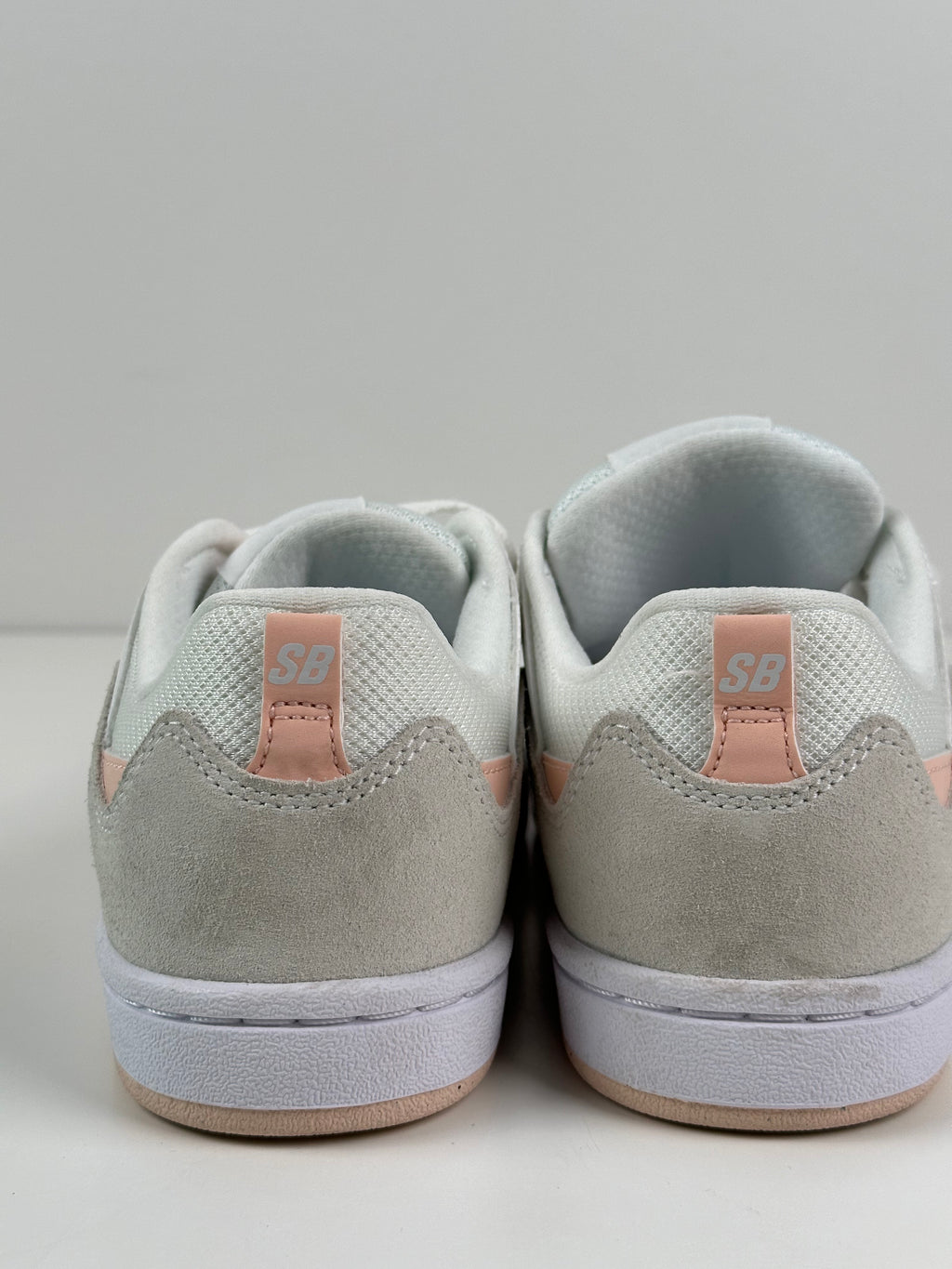 Nike SB Alleyoop (GS) – tyylikkäät ja siistit skeittikengät