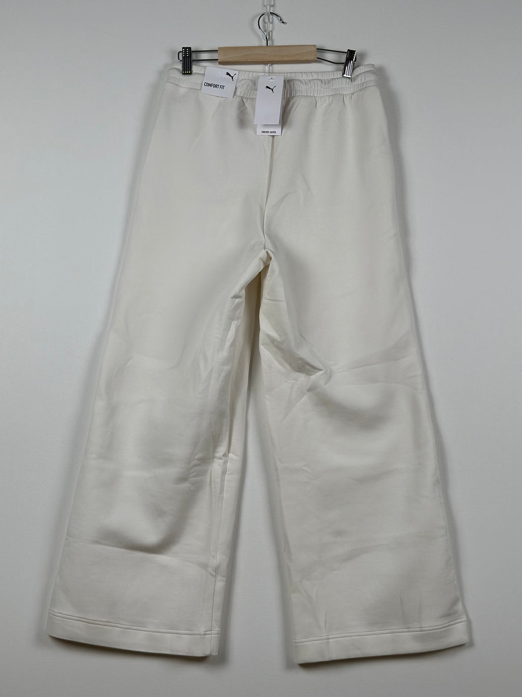 PUMA Comfort Fit -collegehousut – valkoinen