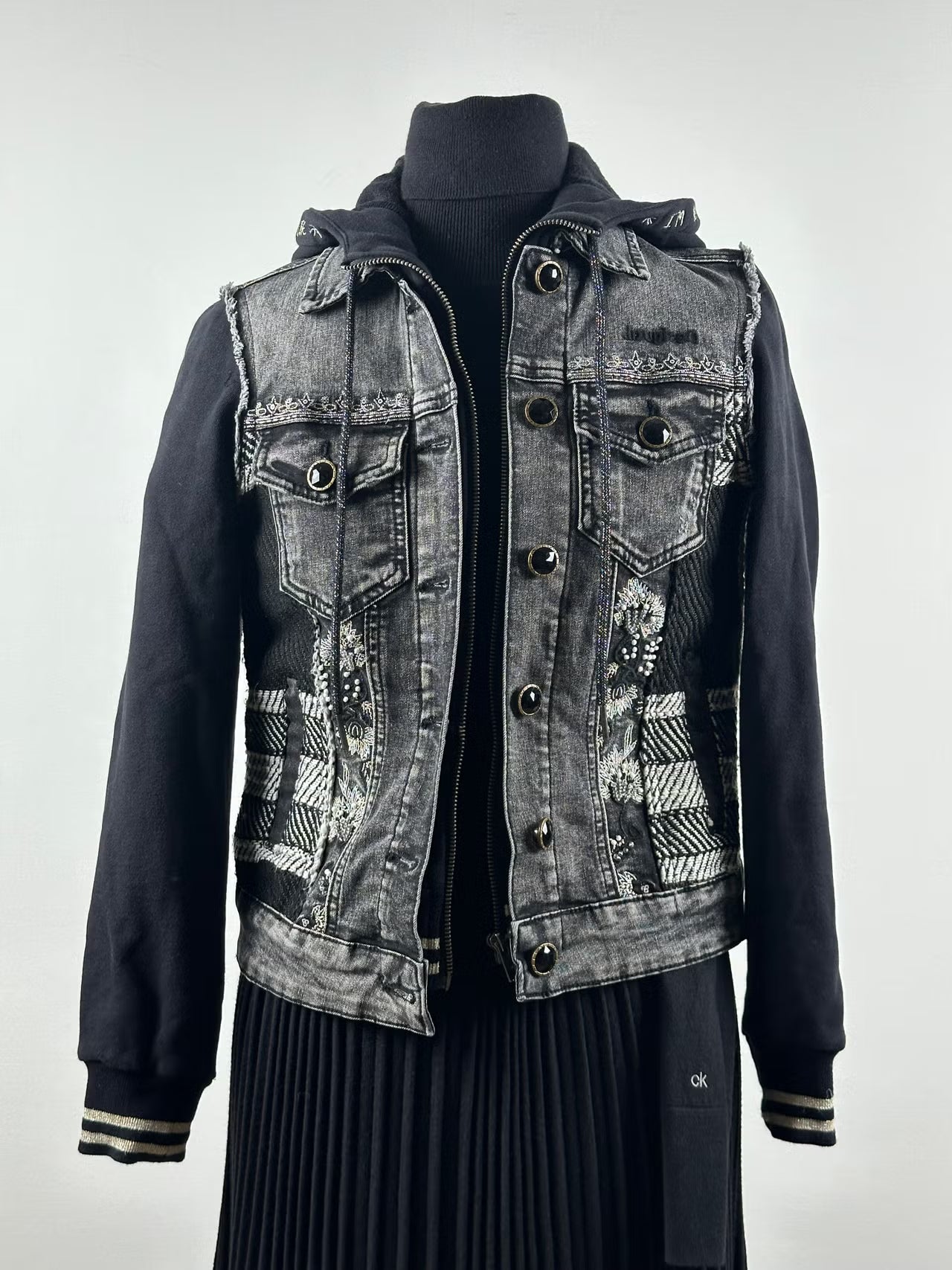 Desigual farkku-collegetakki