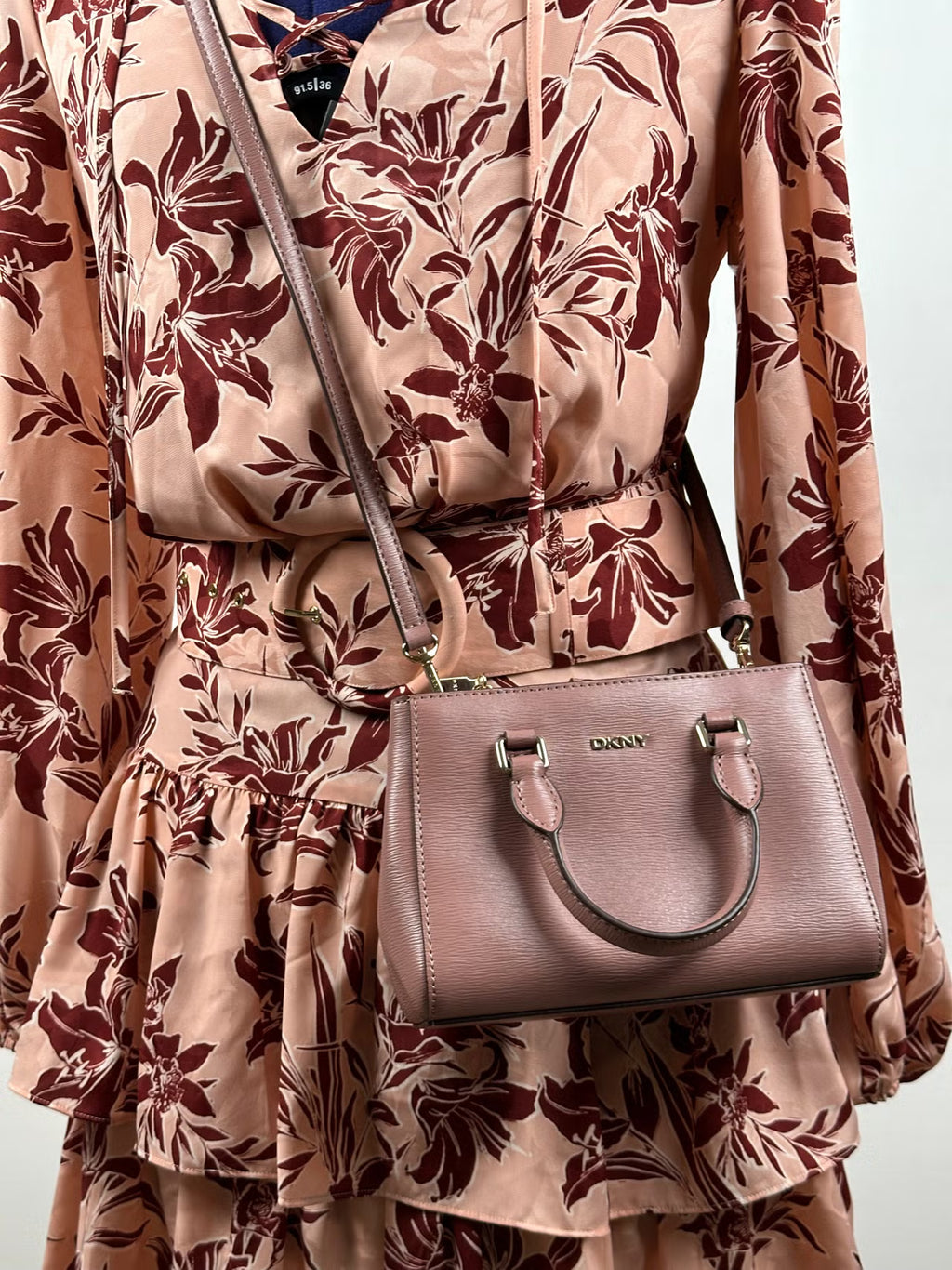 DKNY Bryant Mini Shopper -nahkalaukku, roosa