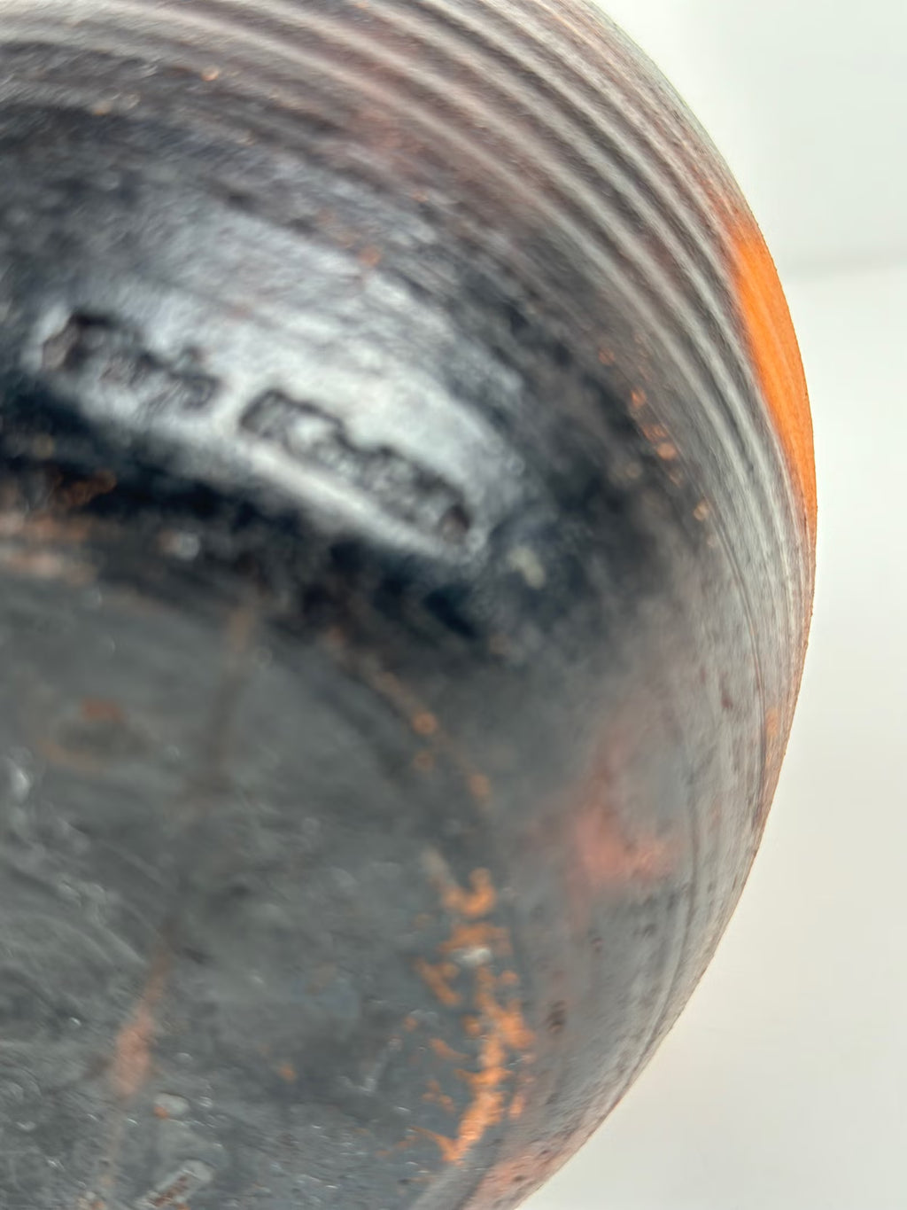 Erja Koskela – savupoltettu kannu