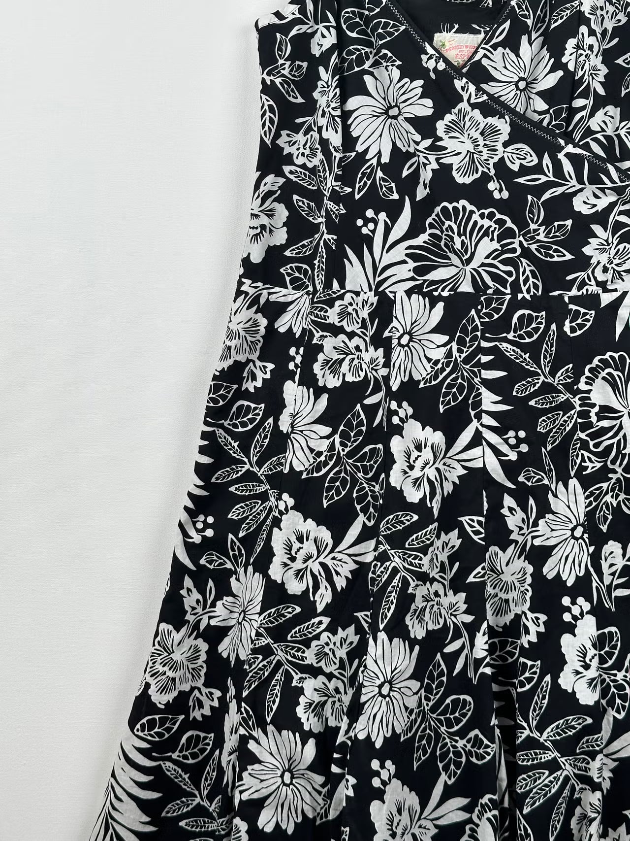Esprit kukkamekko, koko 40